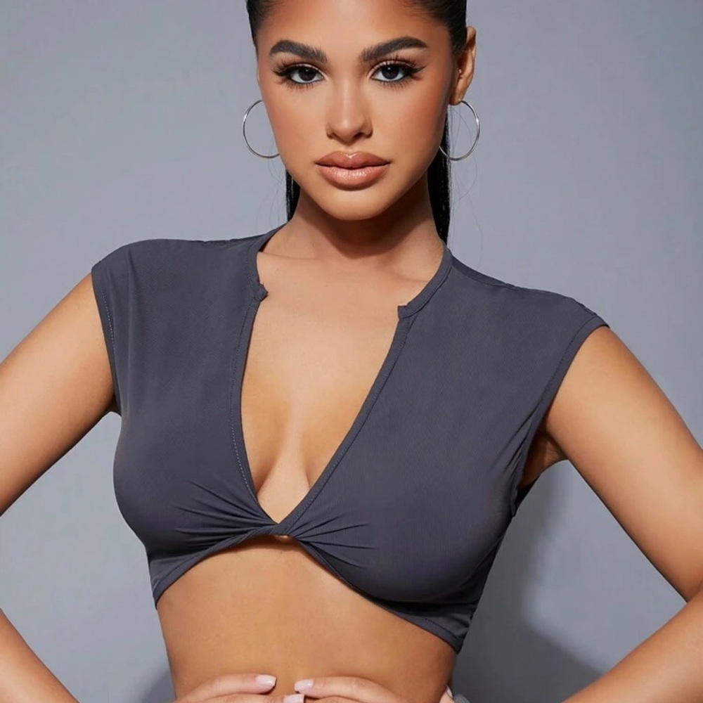 Grey crop top